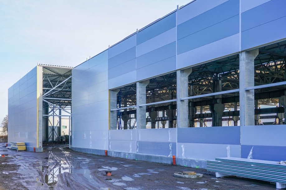 Fire-Resistant PUF Panels: Ensuring Safety in Construction-MOUNT ROOF